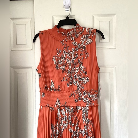 Nanette Lepore NWT Floral Mock Neck Sleeveless Smocked Midi Dress Size 14, 8 - Picture 6 of 9